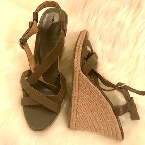 Banana Republic Canvas Shoes